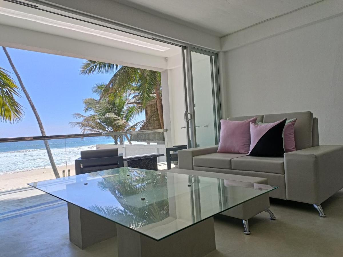 Josan Villa With A Glorious Beach And Sea View Habaraduwa Central Dış mekan fotoğraf
